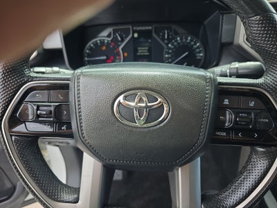 2022 Toyota Tundra 4WD SR5