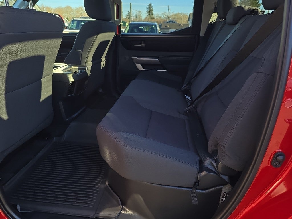 2022 Toyota Tundra 4WD SR5