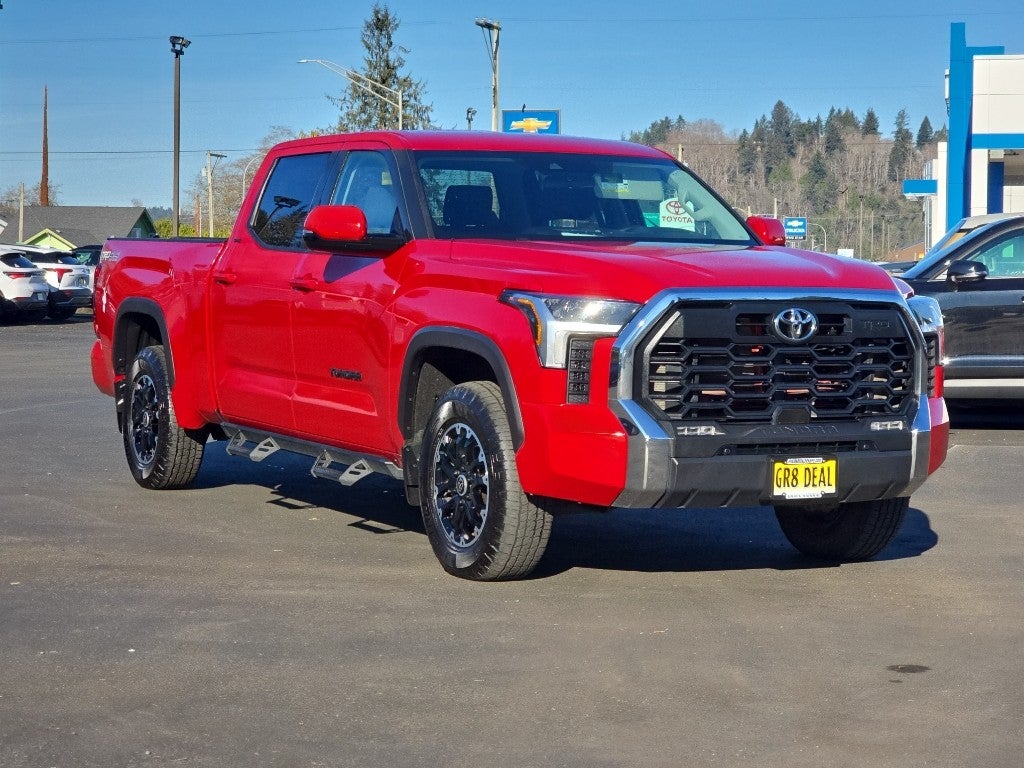2022 Toyota Tundra 4WD SR5