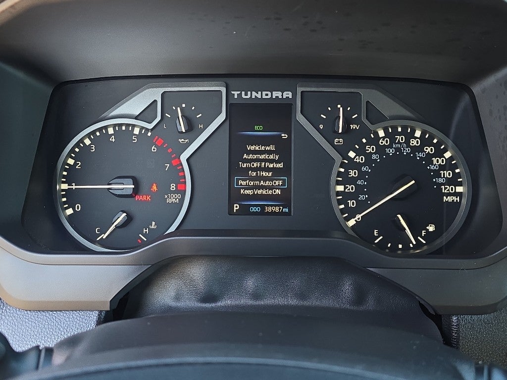 2022 Toyota Tundra 4WD SR5