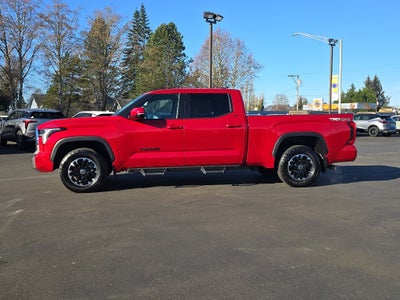 2022 Toyota Tundra 4WD SR5