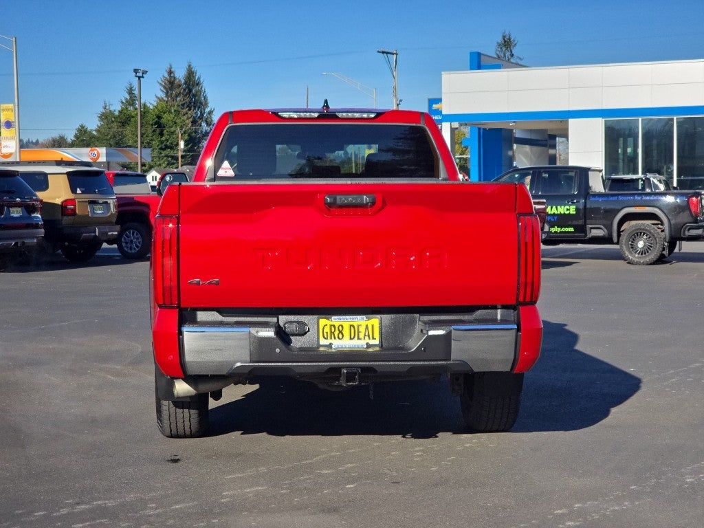 2022 Toyota Tundra 4WD SR5