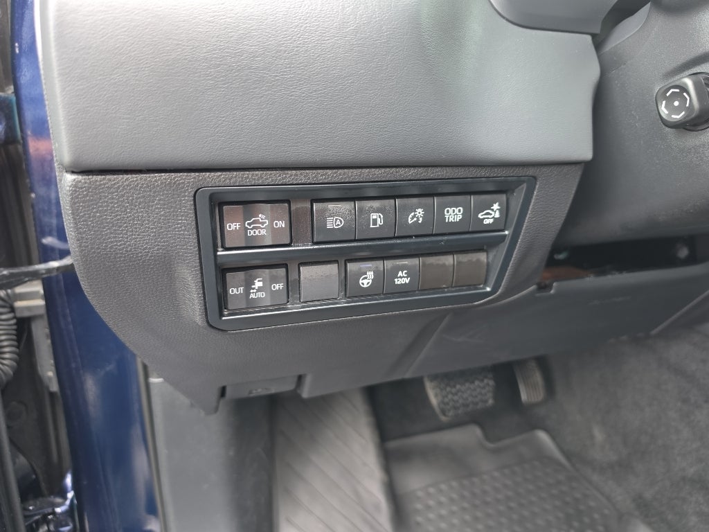 2024 Toyota Tundra Hybrid Platinum 4WD