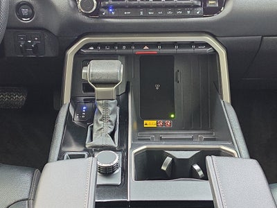 2026 Toyota Tundra Limited CrewMax 5.5' Bed