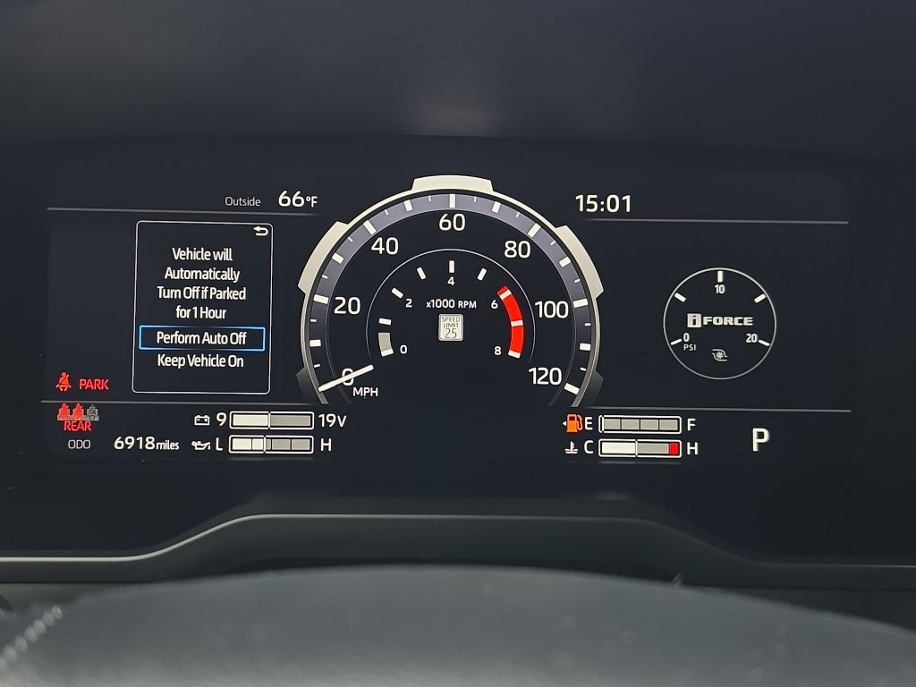 2026 Toyota Tundra Limited CrewMax 5.5' Bed