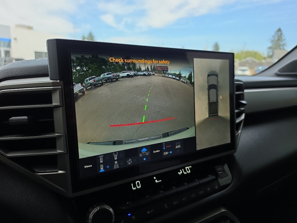 2026 Toyota Tundra Limited CrewMax 5.5' Bed