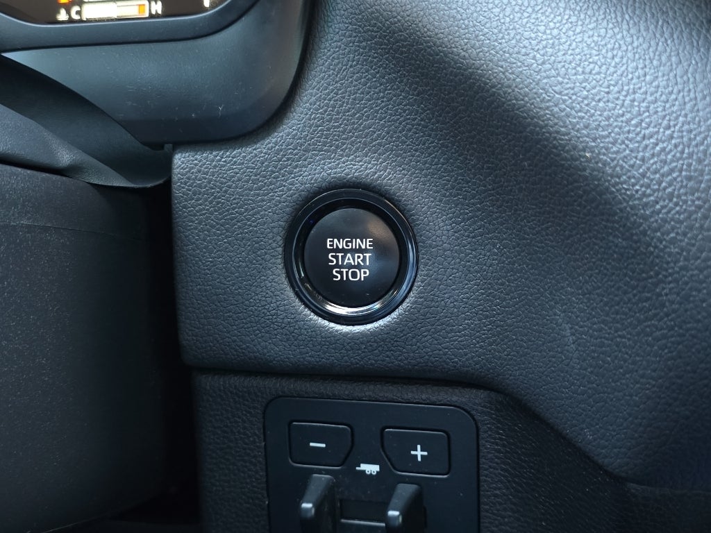 2025 Toyota Tundra 4WD Limited