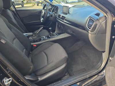 2016 Mazda Mazda3 i Sport