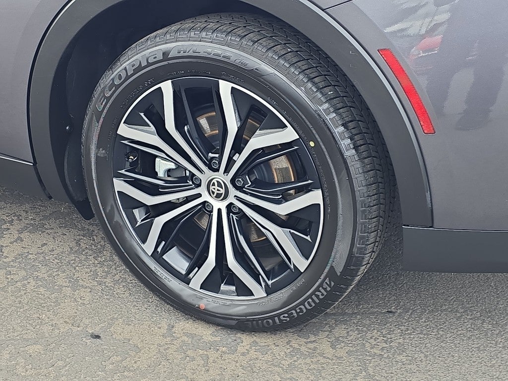 2024 Toyota Crown XLE