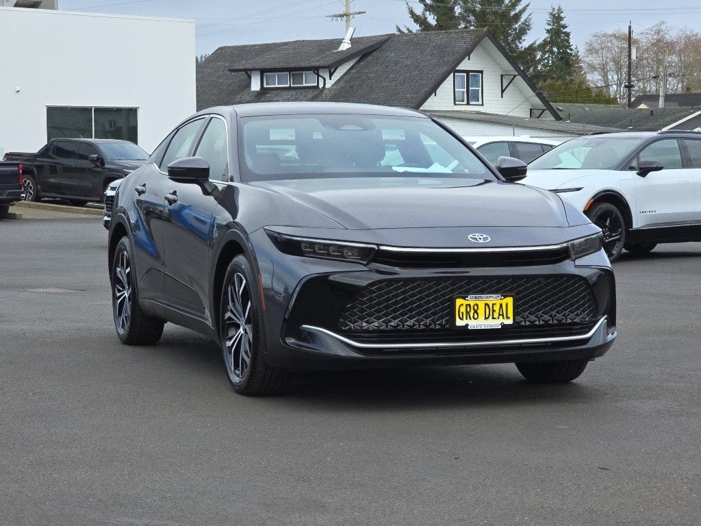 2024 Toyota Crown XLE