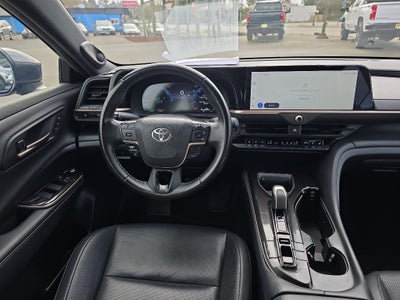 2024 Toyota Crown XLE