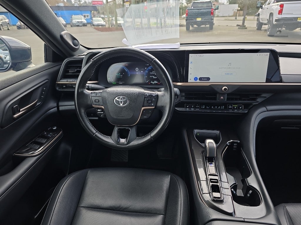 2024 Toyota Crown XLE