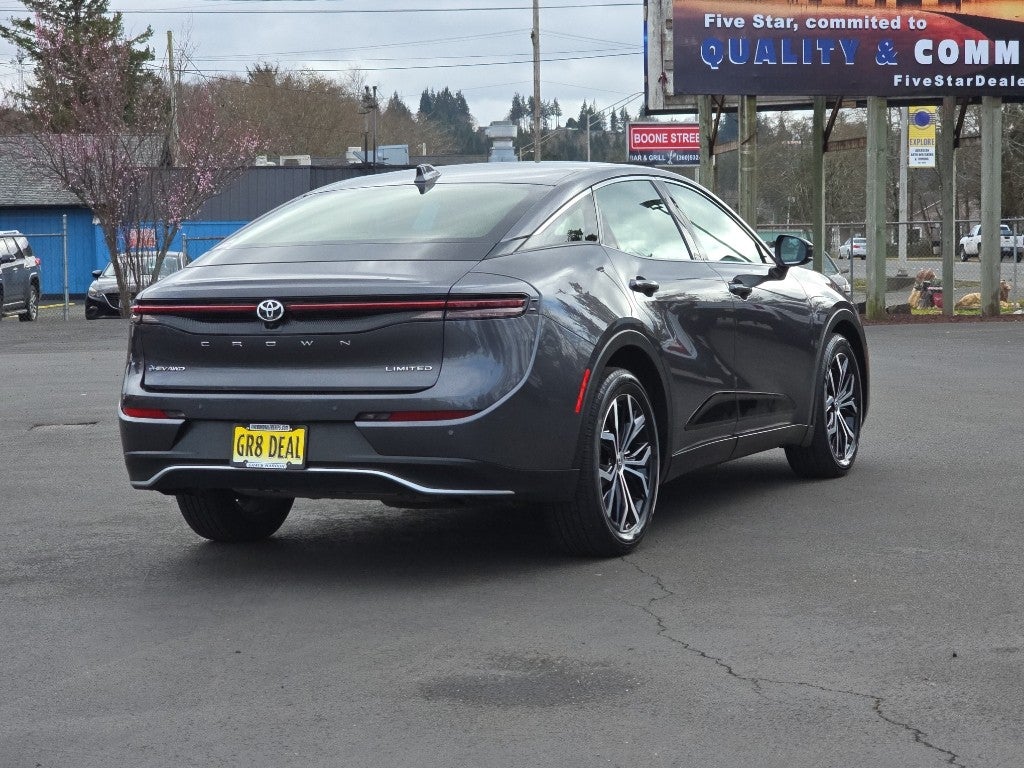 2024 Toyota Crown XLE