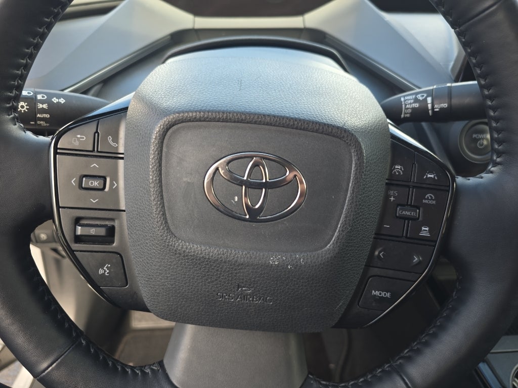 2023 Toyota Prius LE