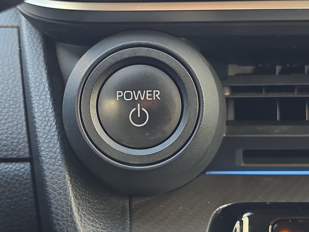 2023 Toyota Prius LE