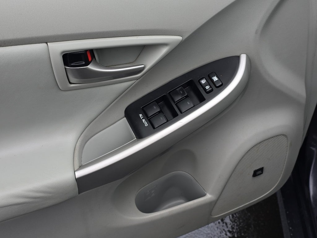 2014 Toyota Prius Four