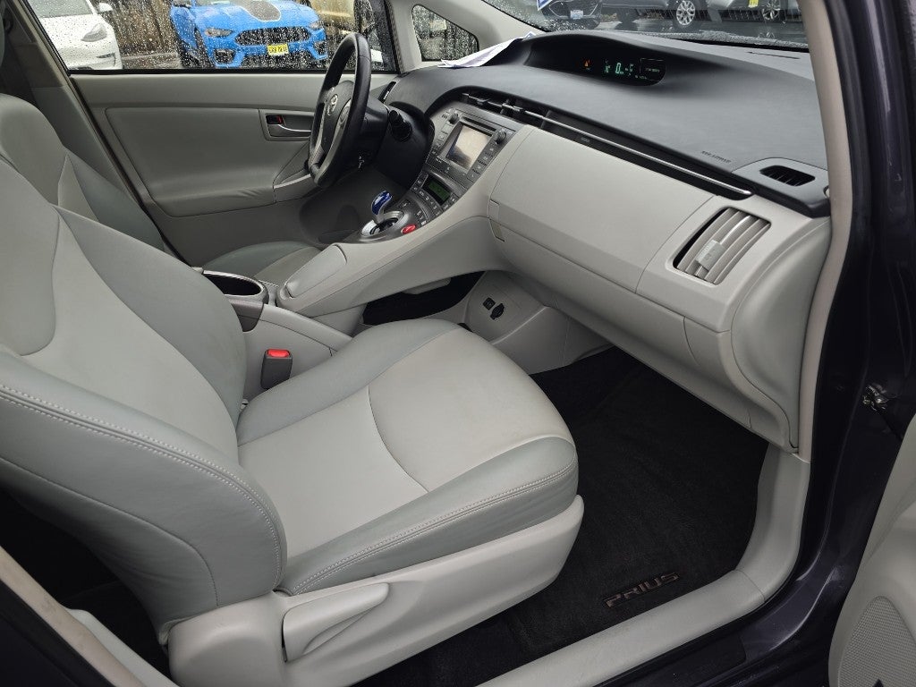 2014 Toyota Prius Four