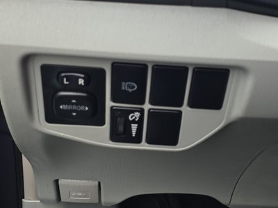 2014 Toyota Prius Four