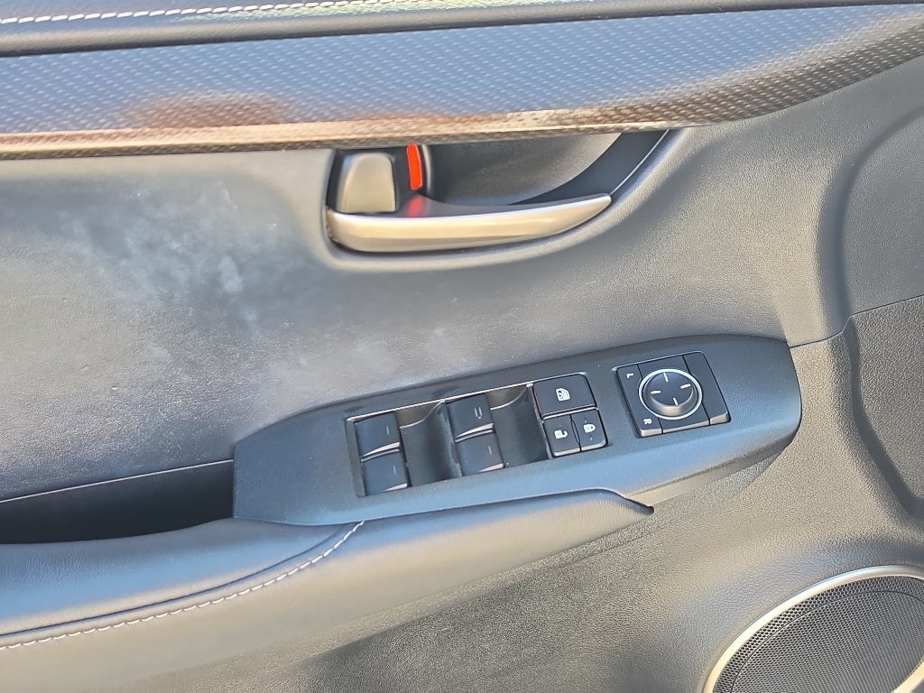 2015 Lexus NX 200t 