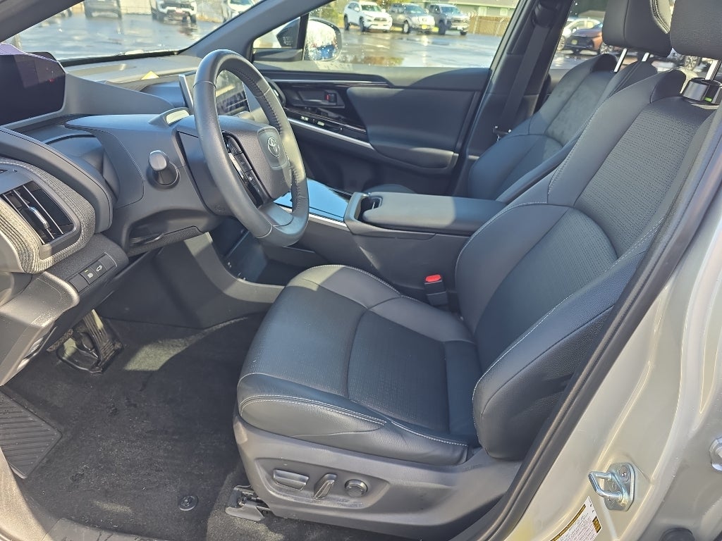 2024 Toyota bZ4X XLE