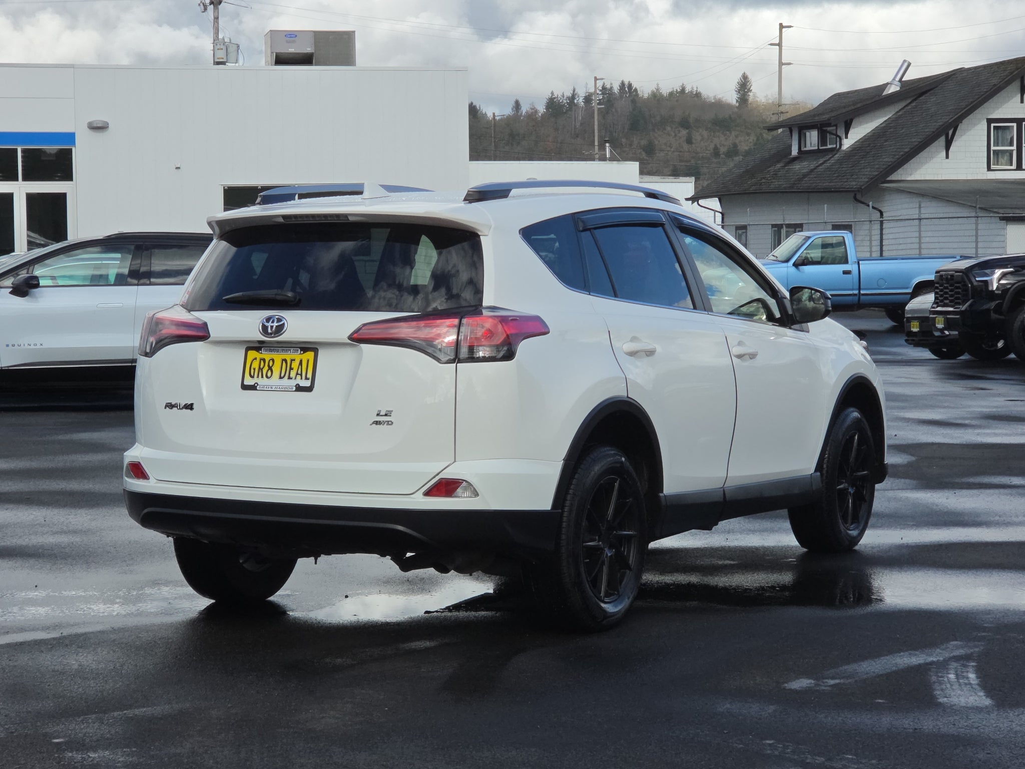 2018 Toyota RAV4 LE