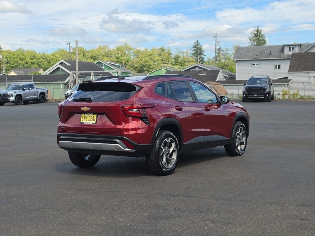 2025 Chevrolet Trax LT
