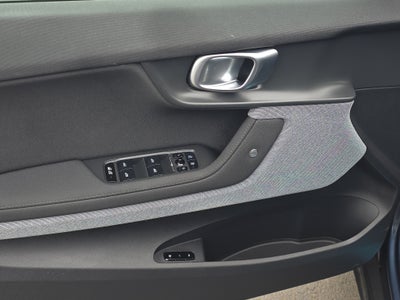 2021 POLESTAR 2 Launch Edition