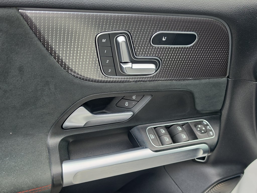 2023 Mercedes-Benz EQB 300 SUV 4MATIC®