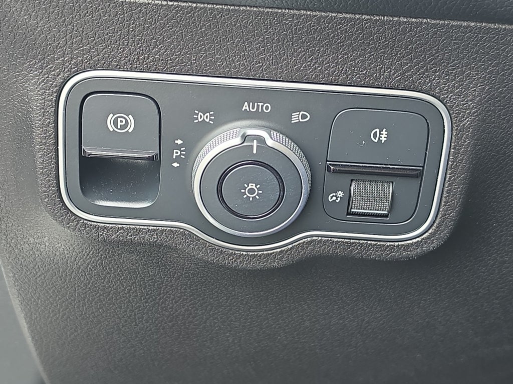 2023 Mercedes-Benz EQB 300 SUV 4MATIC®