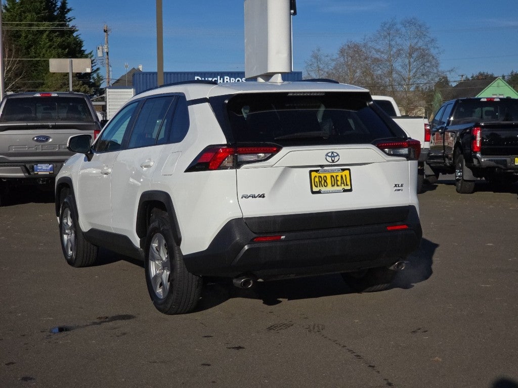 2024 Toyota RAV4 XLE