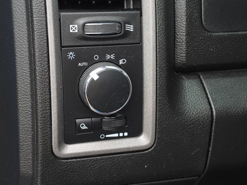 2021 RAM 1500 Classic Tradesman