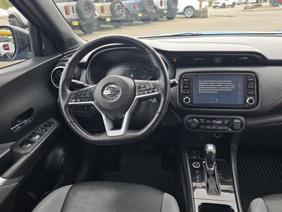 2021 Nissan Kicks SR