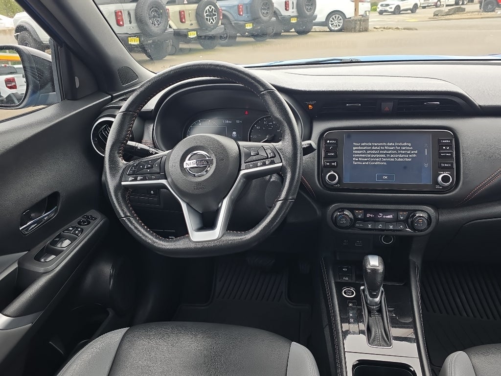 2021 Nissan Kicks SR