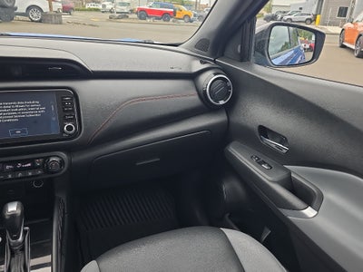 2021 Nissan Kicks SR