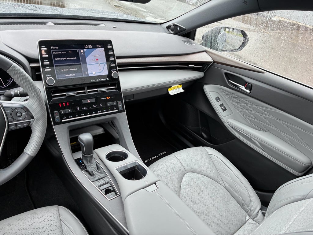 2022 Toyota Avalon Limited