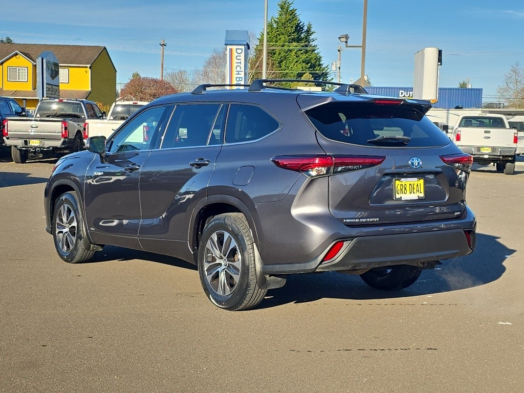 2020 Toyota Highlander Hybrid XLE