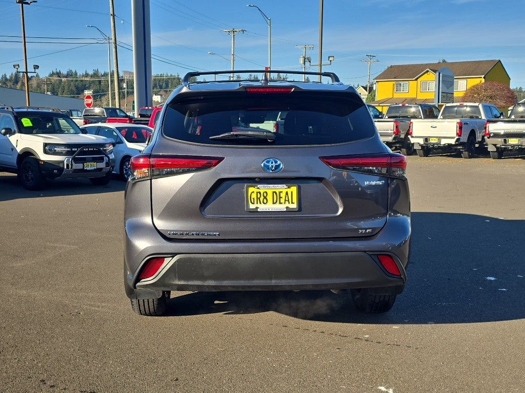 2020 Toyota Highlander Hybrid XLE