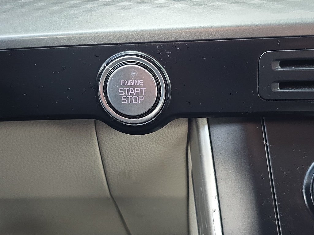 2022 Kia Carnival MPV LXS