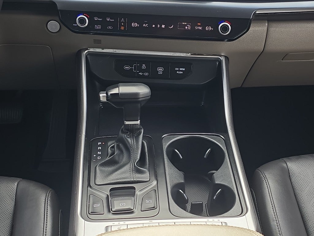 2025 Kia Carnival MPV LX