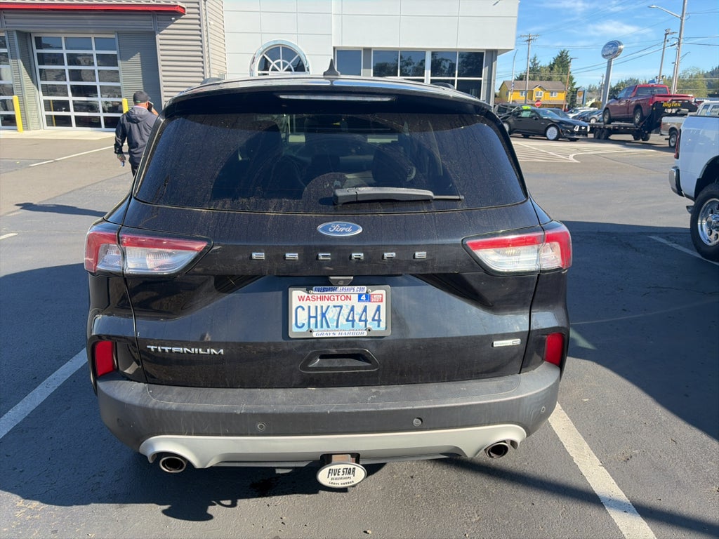 2020 Ford Escape Titanium