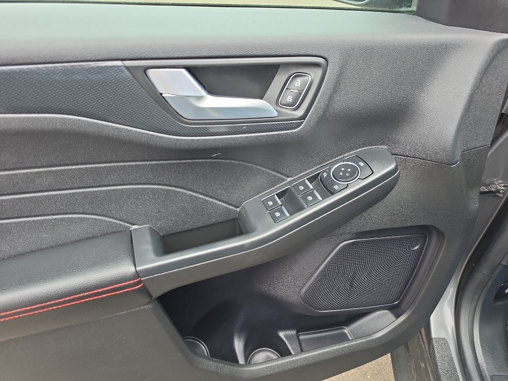 2023 Ford Escape ST Line