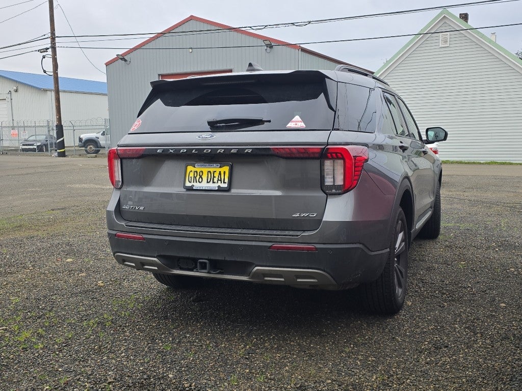 2025 Ford Explorer Active