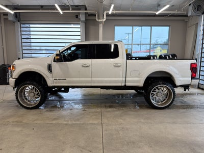 2022 Ford F-250 Super Duty LARIAT