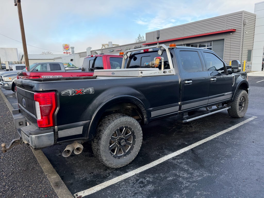 2019 Ford F-350 Super Duty LARIAT
