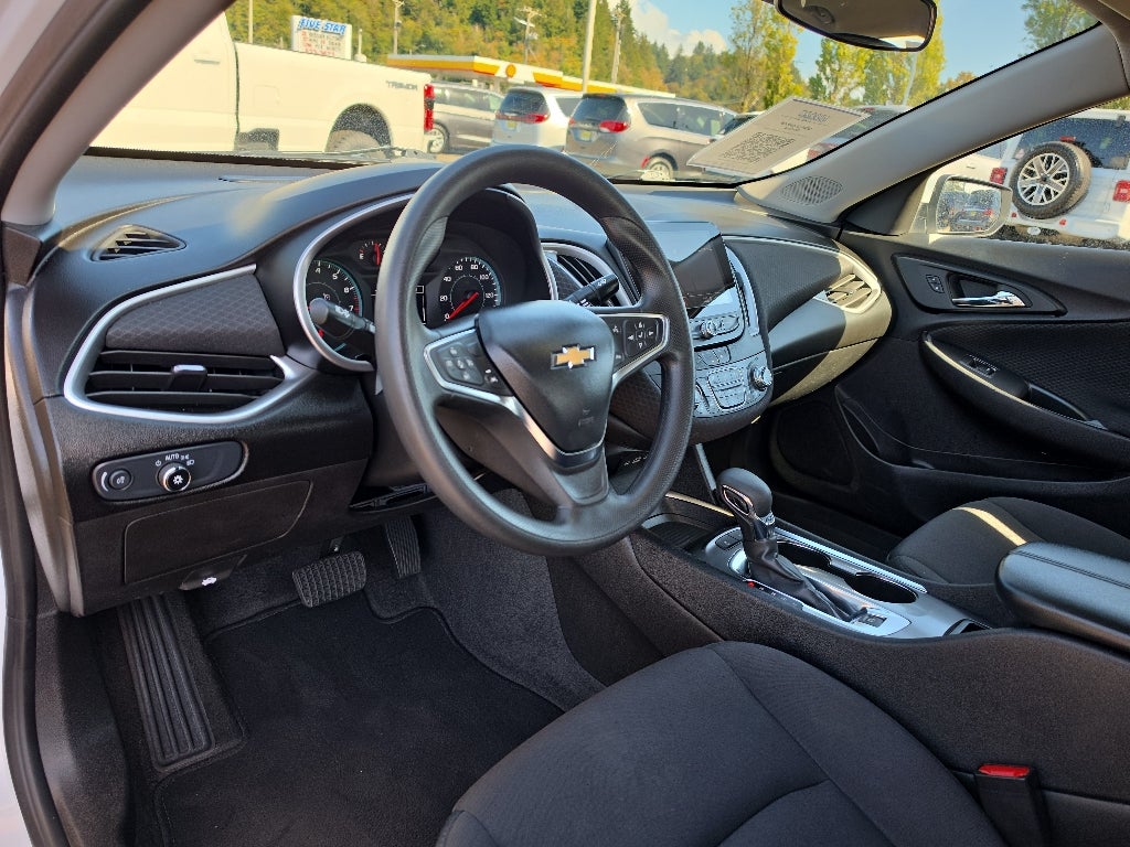 2024 Chevrolet Malibu LT (1LT)
