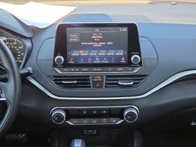 2022 Nissan Altima 2.5 SV