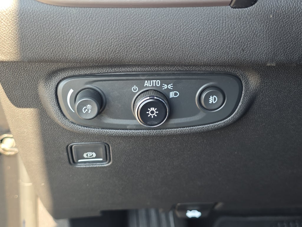 2023 GMC Terrain AT4