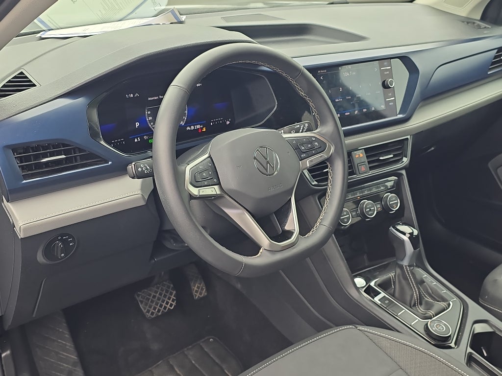 2024 Volkswagen Taos SE