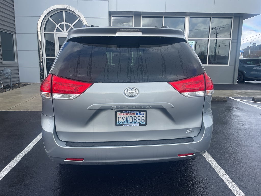 2013 Toyota Sienna LE