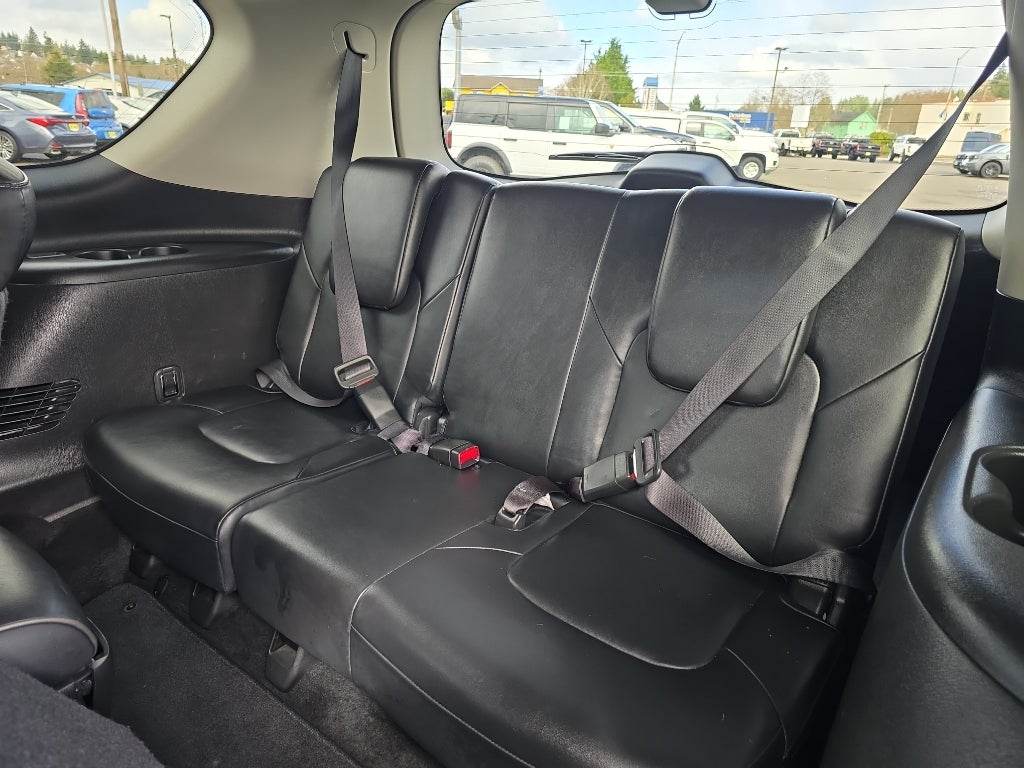 2024 INFINITI QX80 LUXE